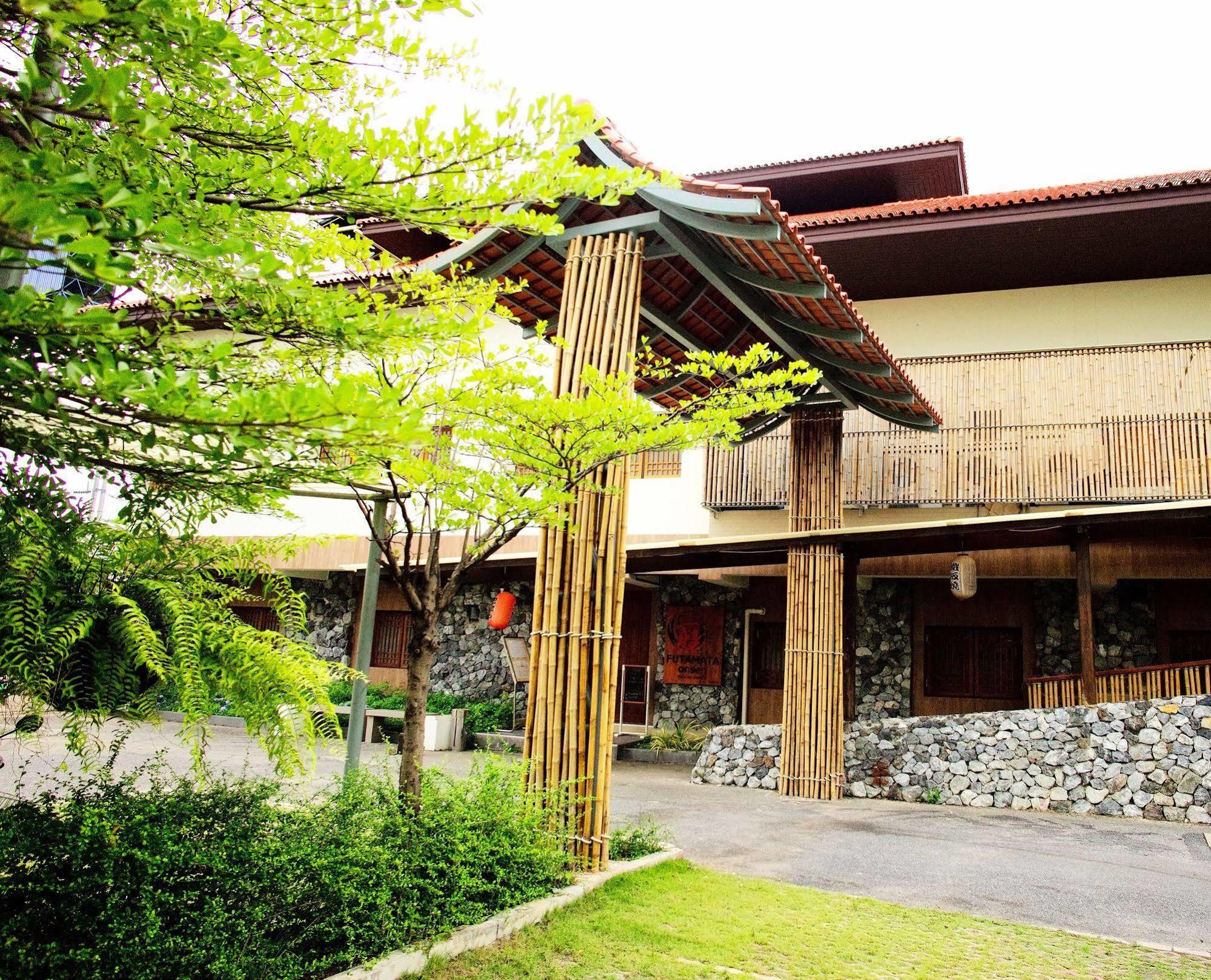 J. Park Hotel Chonburi Exterior foto